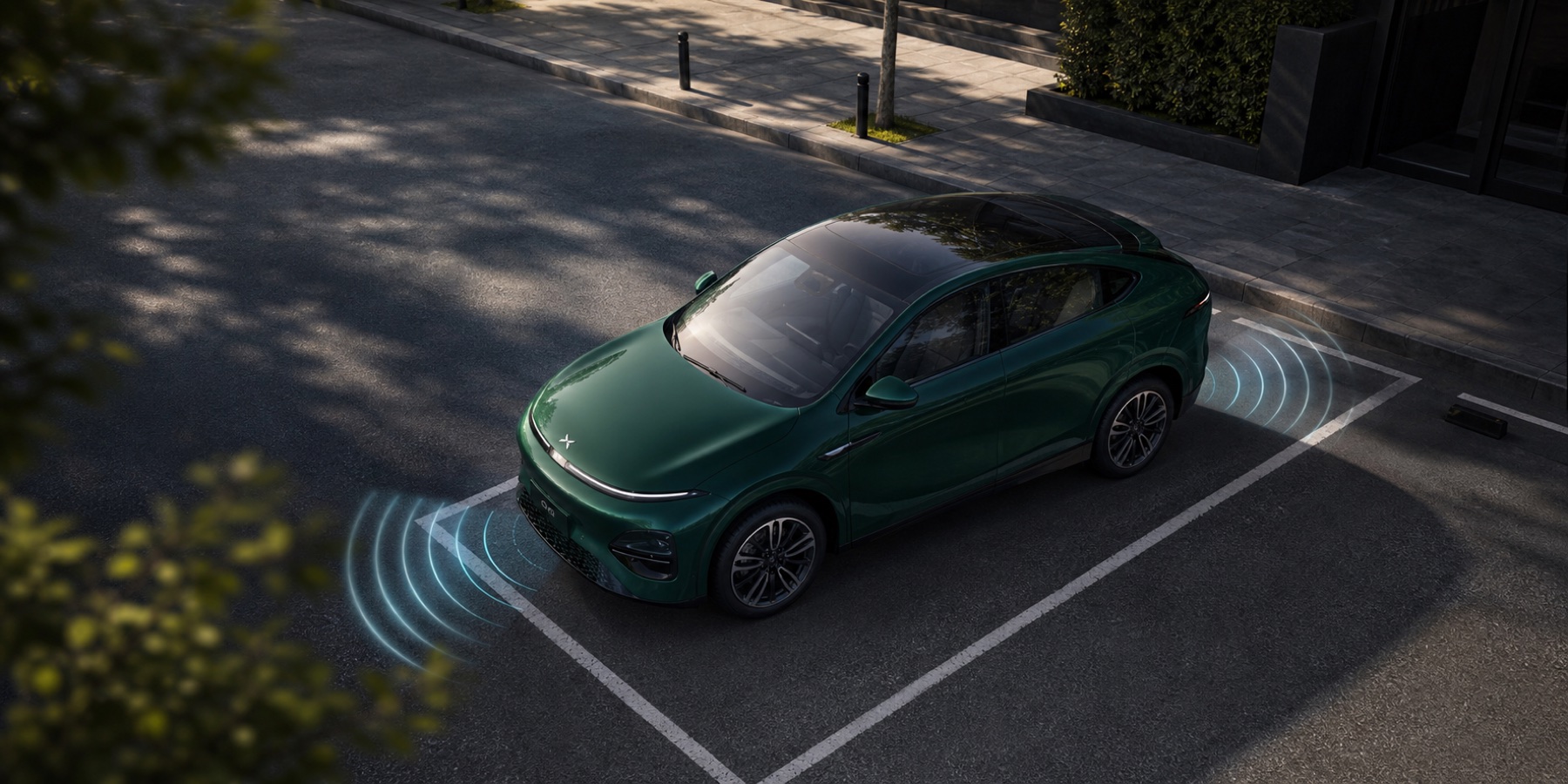 XPENG G6 automatic and remote parking safety procedure